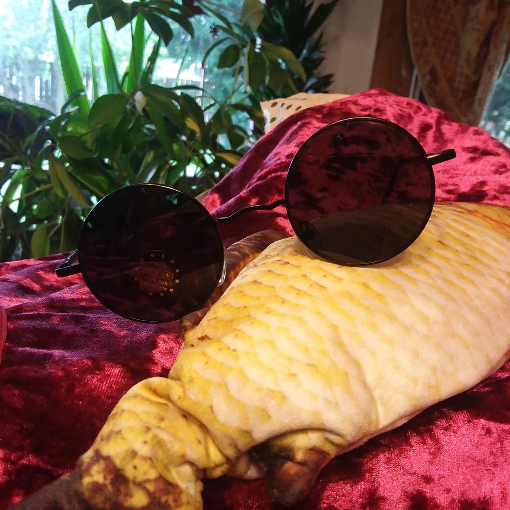 New Italian Made Lennon Style Glasses - Picture 5 of 8